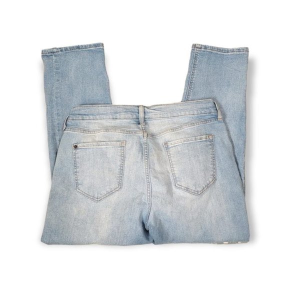 Old Navy Women's Light Blue Boyfriend Skinny Distressed Denim Jeans Size 10 - Picture 2 of 4